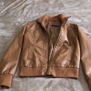 Crop faux leather jacket